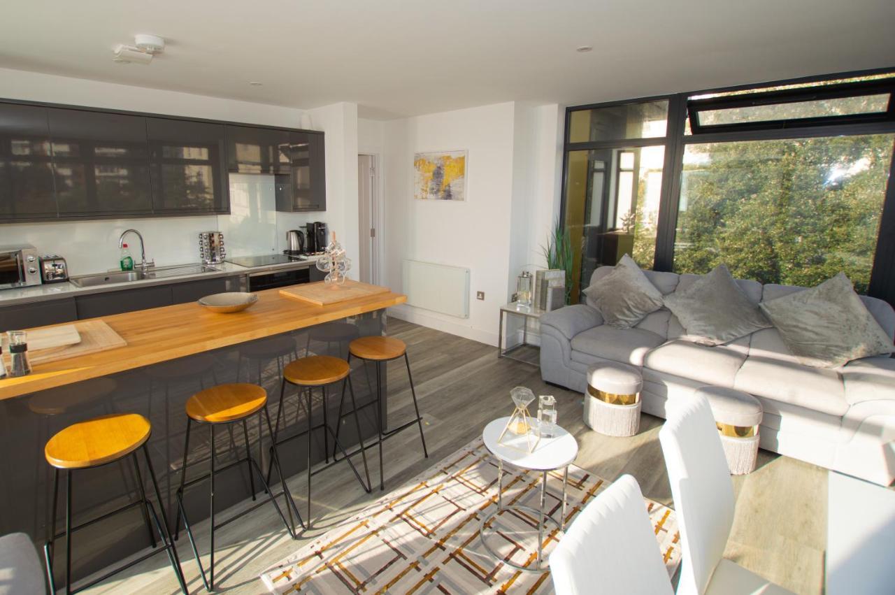 * Panoramic Penthouse With Sea & City Views Bournemouth Exterior photo